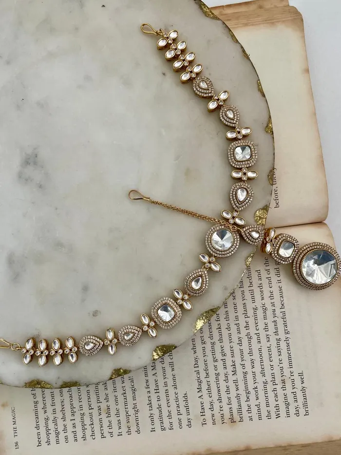 PRERTO ECOMMERCE PRIVATE LIMITED Necklaces Seesha Kundan Floret Polki Necklace Set Necklace Earrings Mang Tika Sesh Pati
