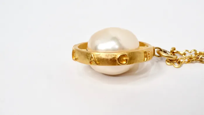 Vintage by Misty Necklaces Karl Lagerfeld Vintage Rotating Costume Pearl Pendant Necklace